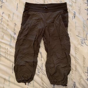 Lululemon cropped studio pant
